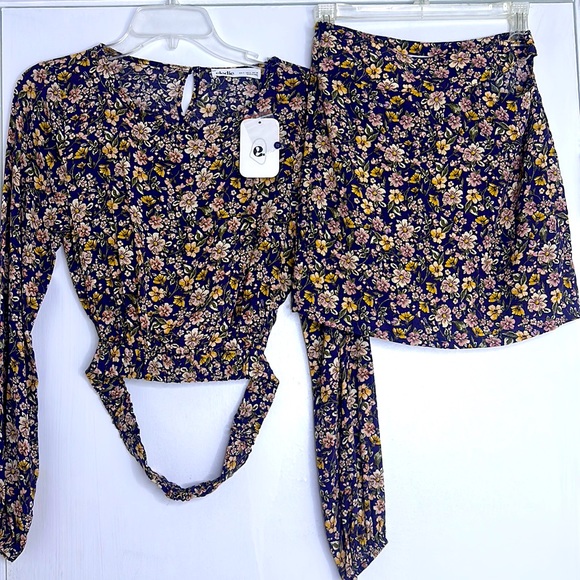 NWT Elodie floral top & mini skirt SET with cut outs, Size: Small - Picture 1 of 14